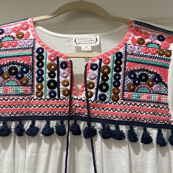 Love Riche Embroidered Shift Dress - Picture 2 of 8